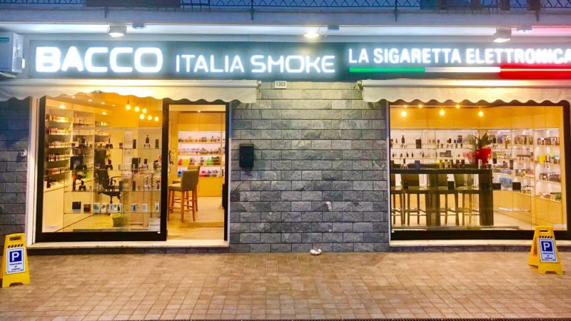 DALLA SERIE A                 ALLE SIGARETTE ELETTRONICHE             (“Bacco Italia Smoke” di Cesena)